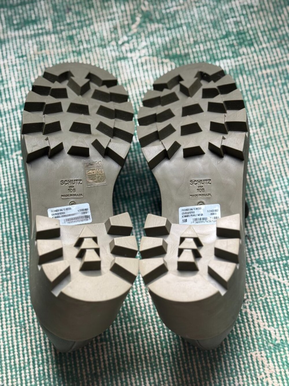 SCHUTZ Viola Tractor Leather Flats Sz10B in Military Green - Picture 6 of 7